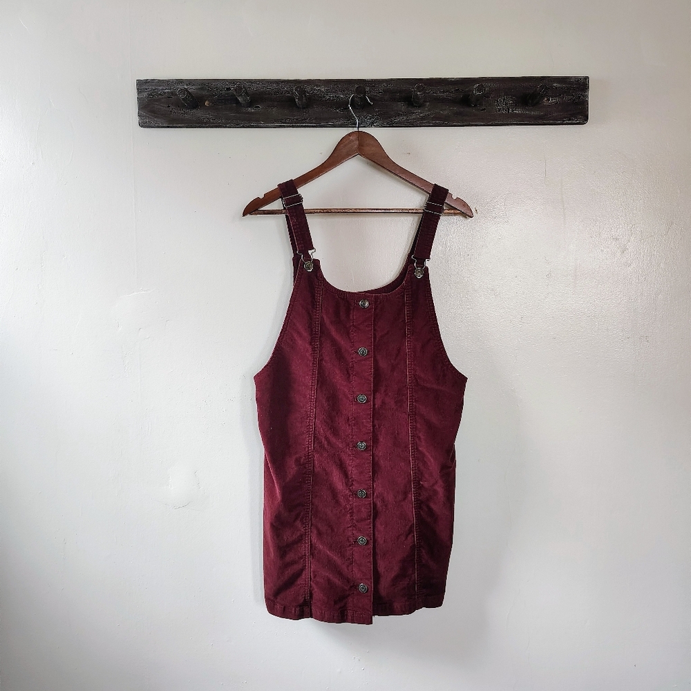 Celebrity Pink Burgundy Button-Front Dress